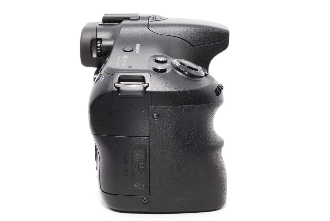 ◆シャッター数少なめ◆SONY α65◆高画質高性能◆一眼レフカメラ◆すぐ使える