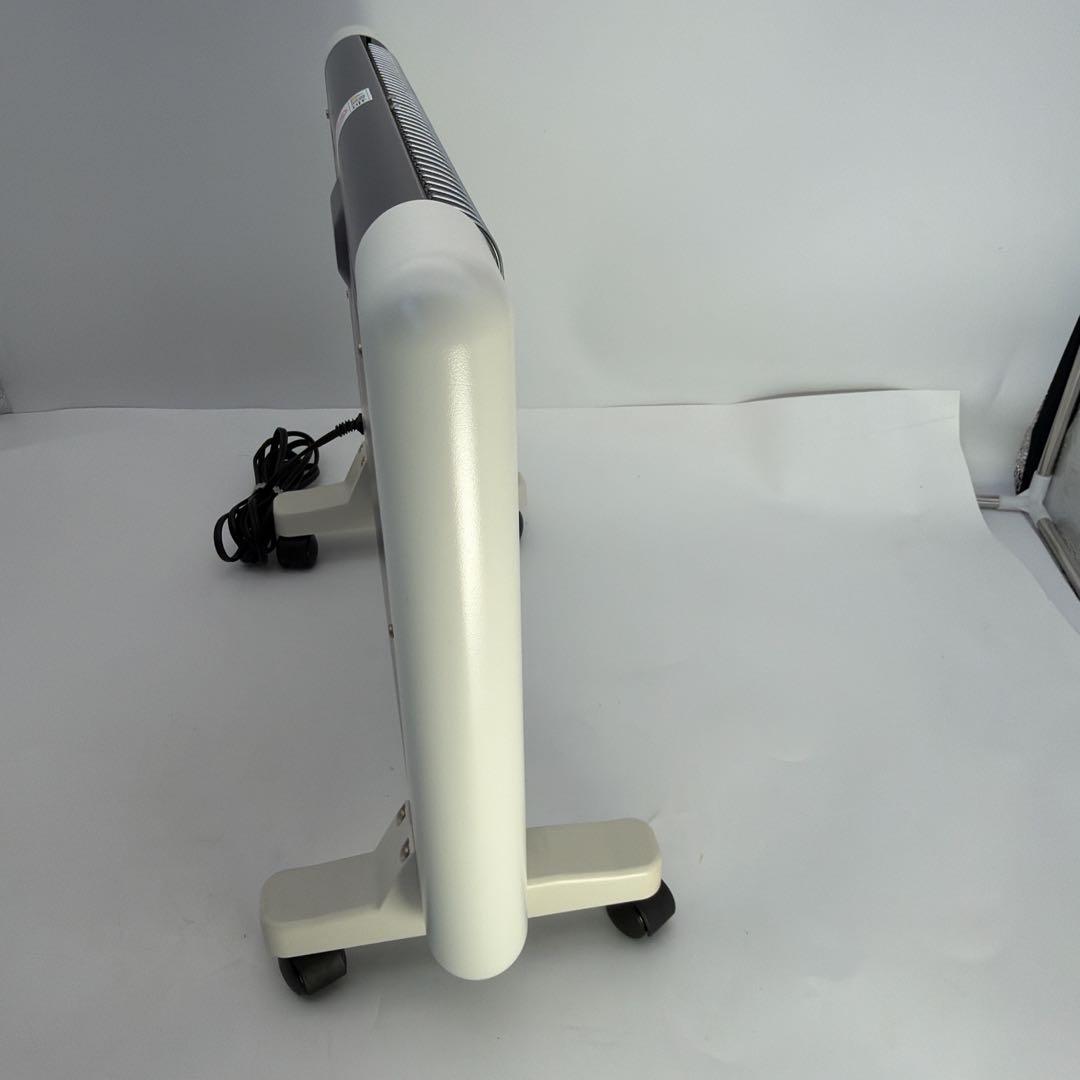 暖房器具　サンラメラ 600W型ニューセラミックヒーター