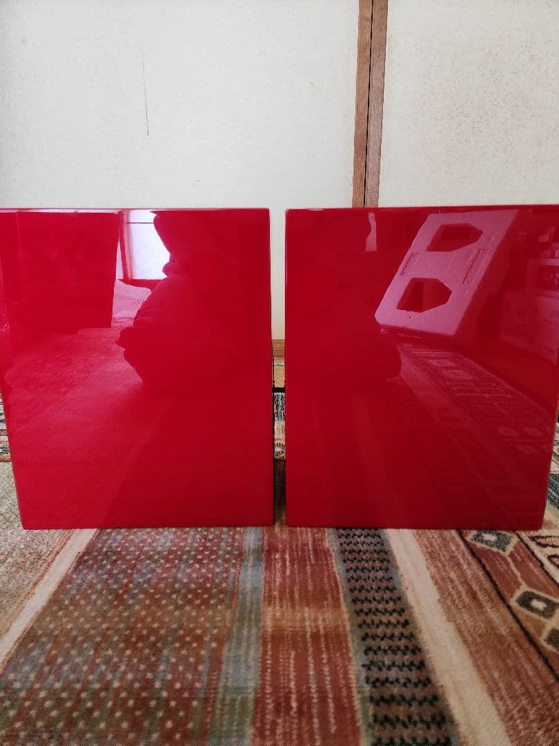 USHER S-520 Piano F-Red スピーカー