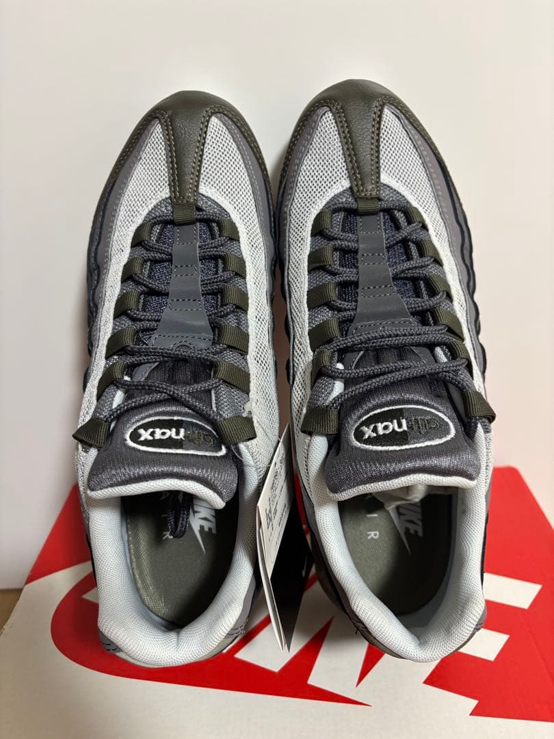 やまさん専用　NIKE AIR MAX 95 ESSENTIAL KARKI