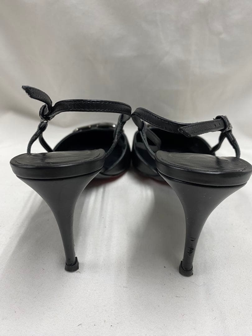 VALENTINO GARAVANI Vロゴ パンプス ポインテッドトゥ 25