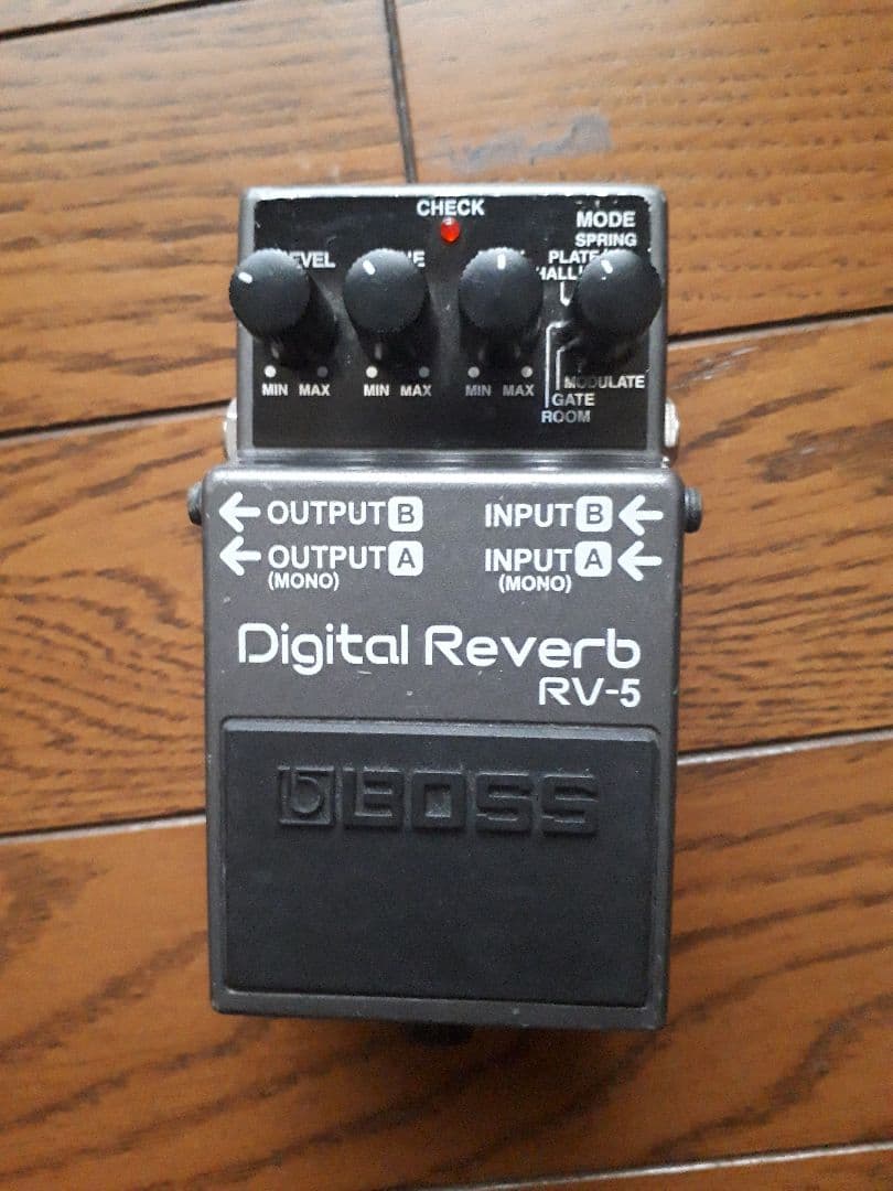 ギター BOSS Digital reverb RV-5