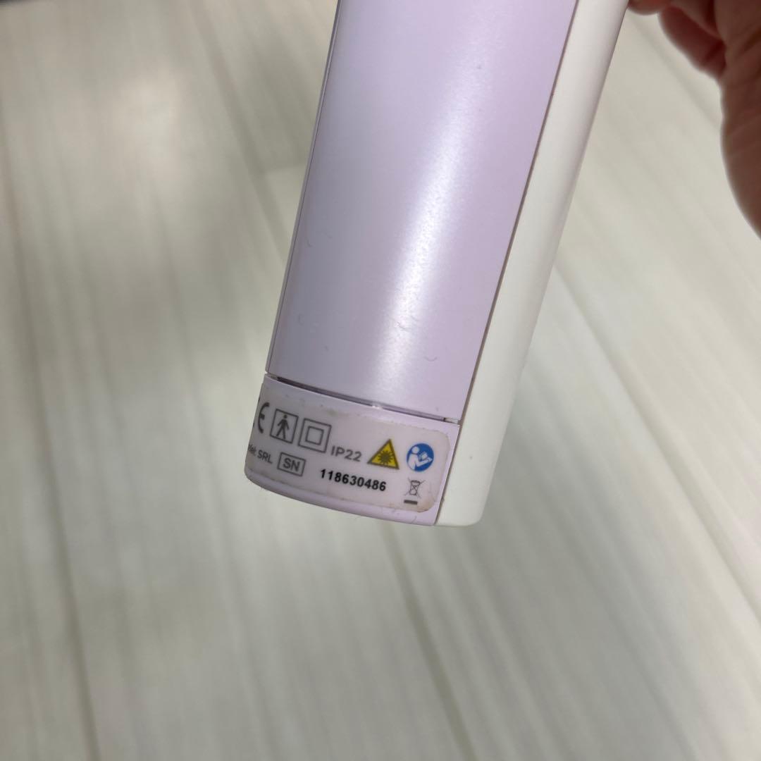 トリア・スキンエイジングケアレーザー