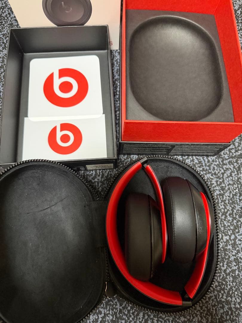 動作品⭐️ BEATS STUDIO3 WIRELESS ブラックレッド