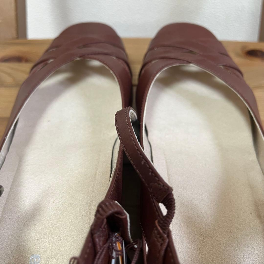 極美品✨ pedela ペダラ　アシックス　パンプ　アンクルストラップ　24.5