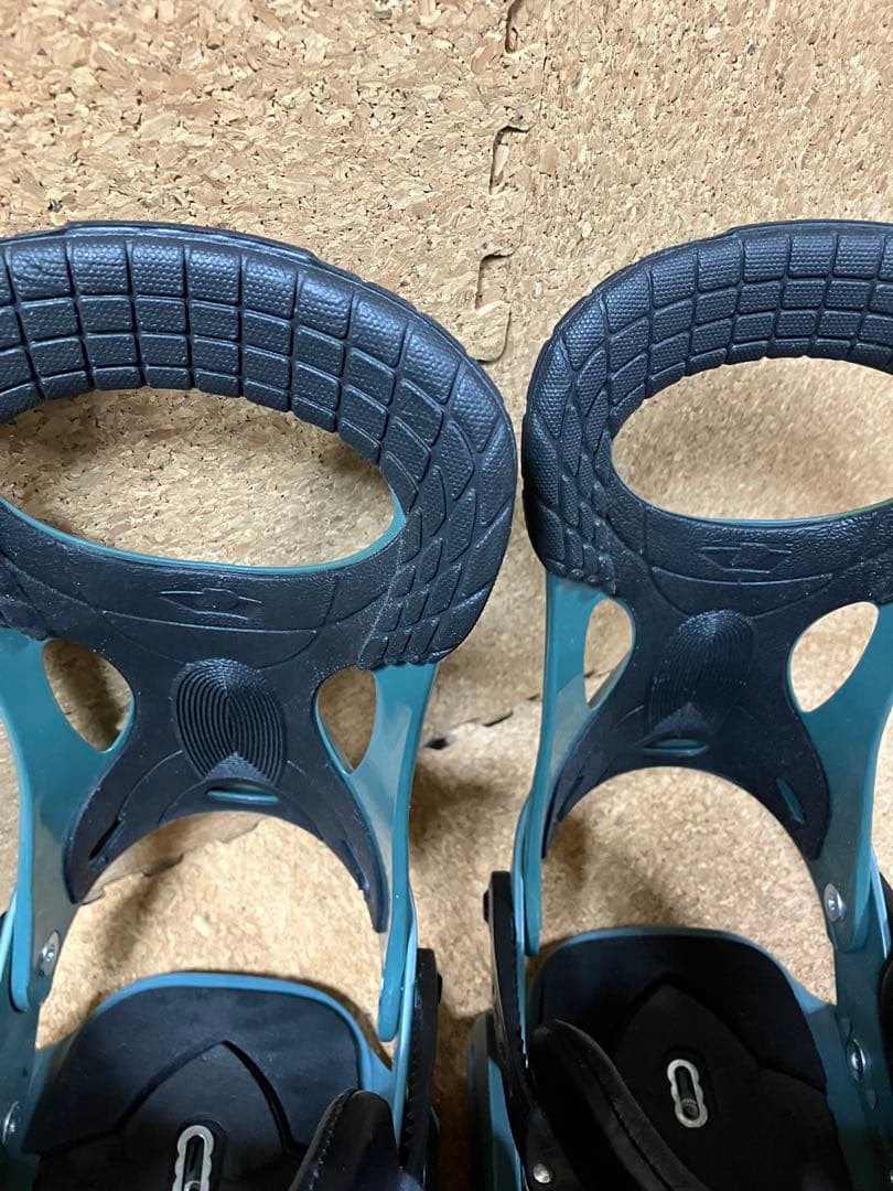 DRAKE KING ビンディング アーミーグリーン