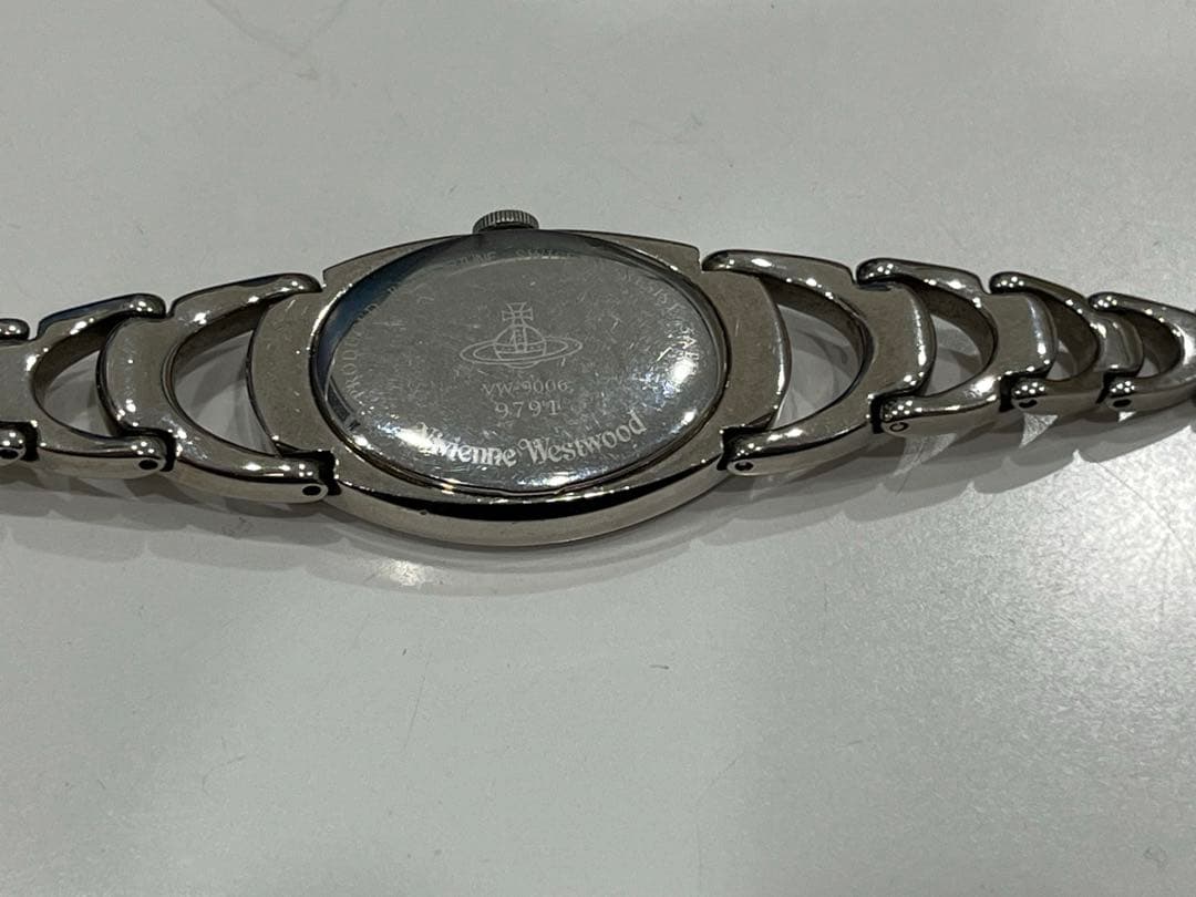 Vivienne Westwood 時計 ⭐︎レア⭐︎オービタルアーマーシェル