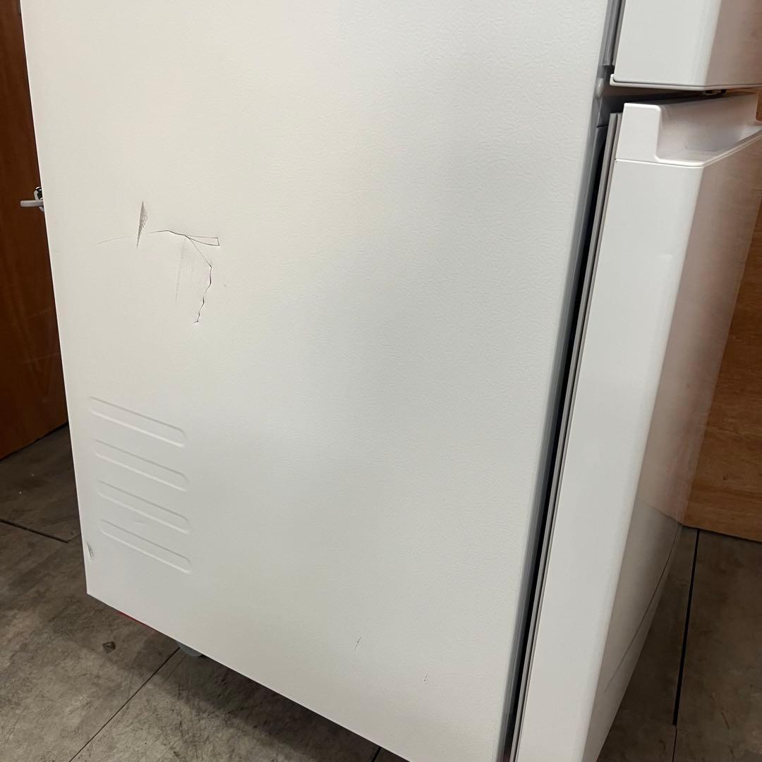 一都三県限定　配送設置無料　2ドア冷蔵庫　2023年　AQUA 200L