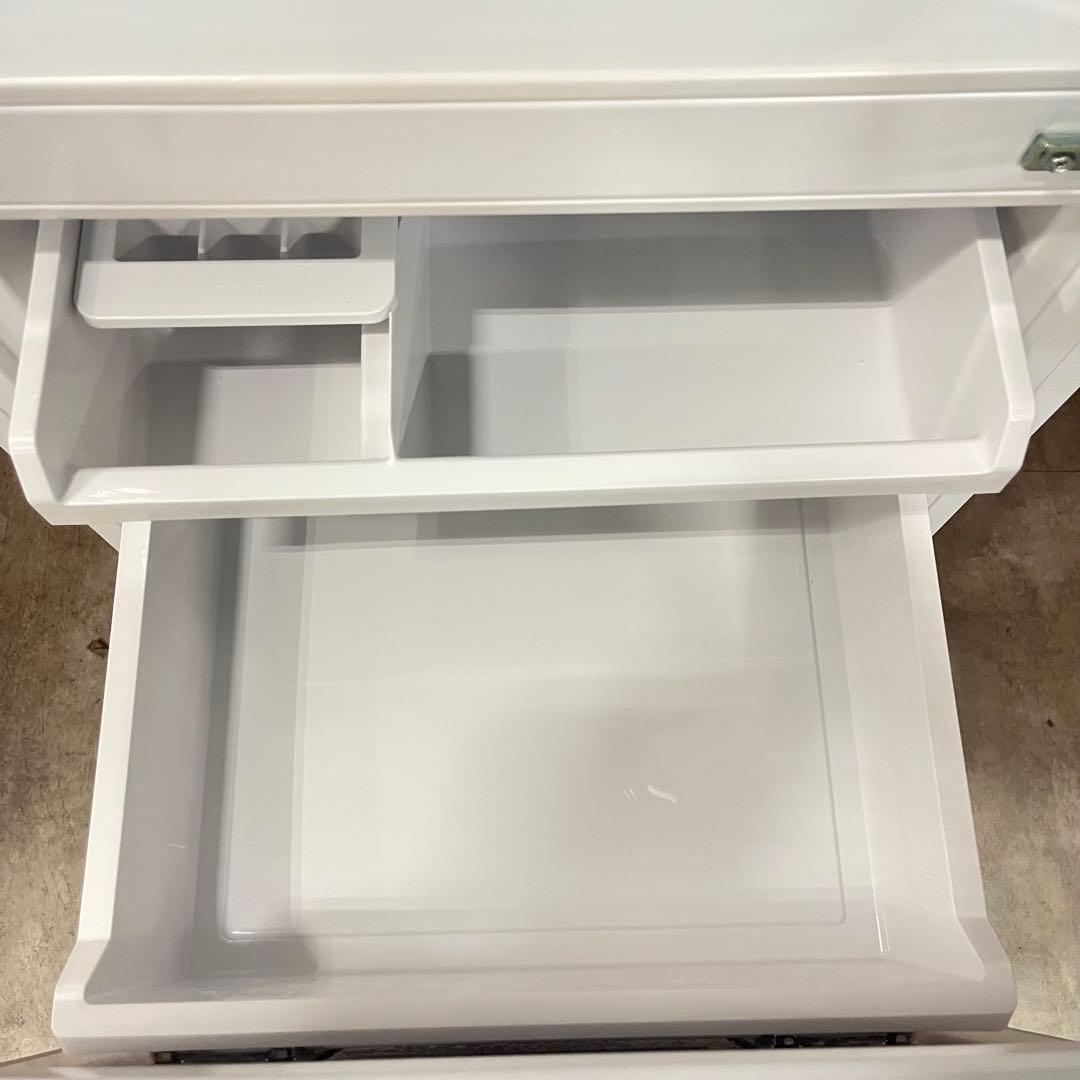 一都三県限定　配送設置無料　2ドア冷蔵庫　2023年　AQUA 200L