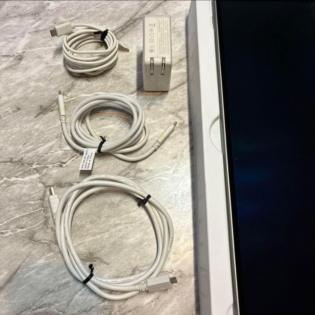 【美品】 INNOCN モバイルモニター 本体 4K 高画質 タッチ操作対応