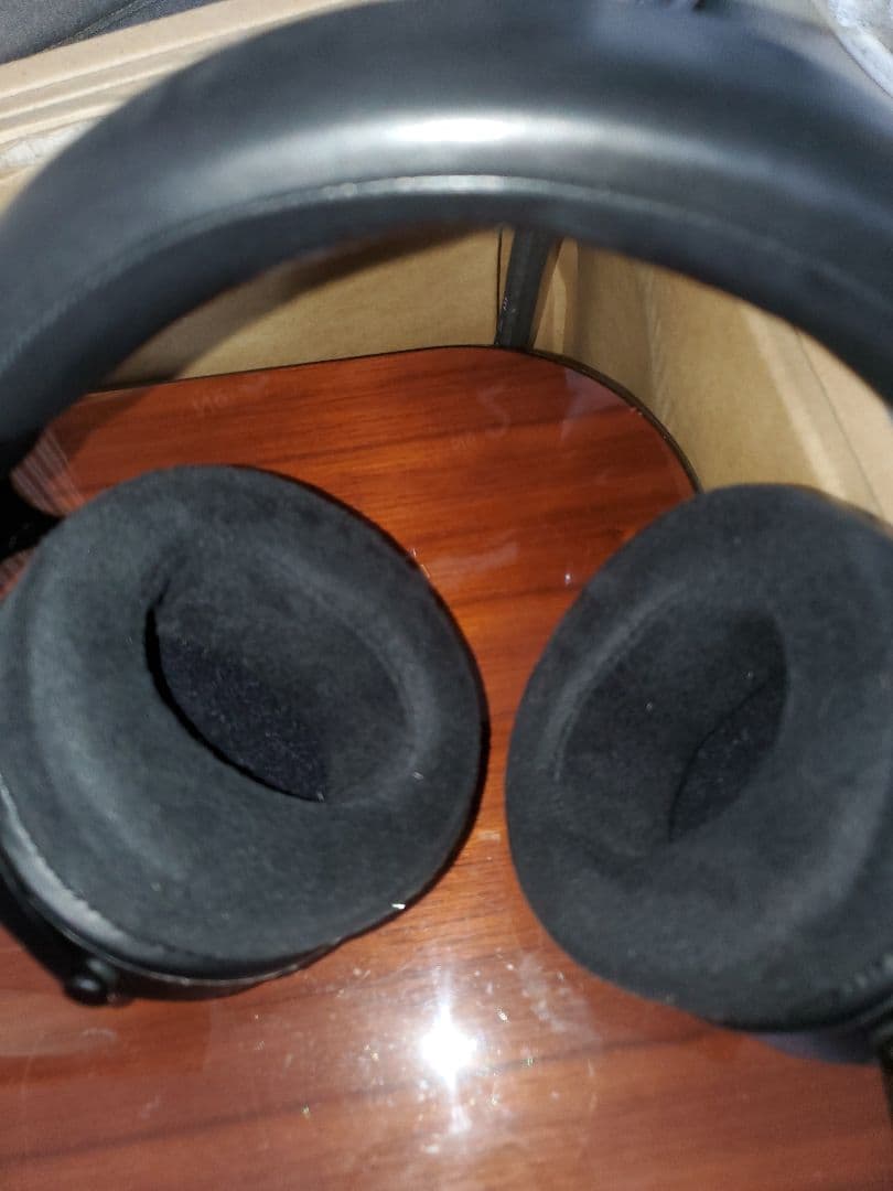 Monolith M1570　平面駆動ヘッドホン　バランスケーブル2種付き ド