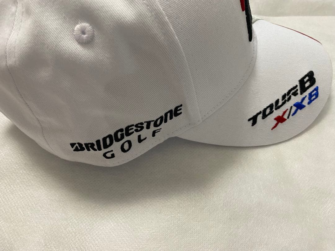 【非売品】吉田優利 ブリヂストン ゴルフマーカー オウンネームボール キャップ