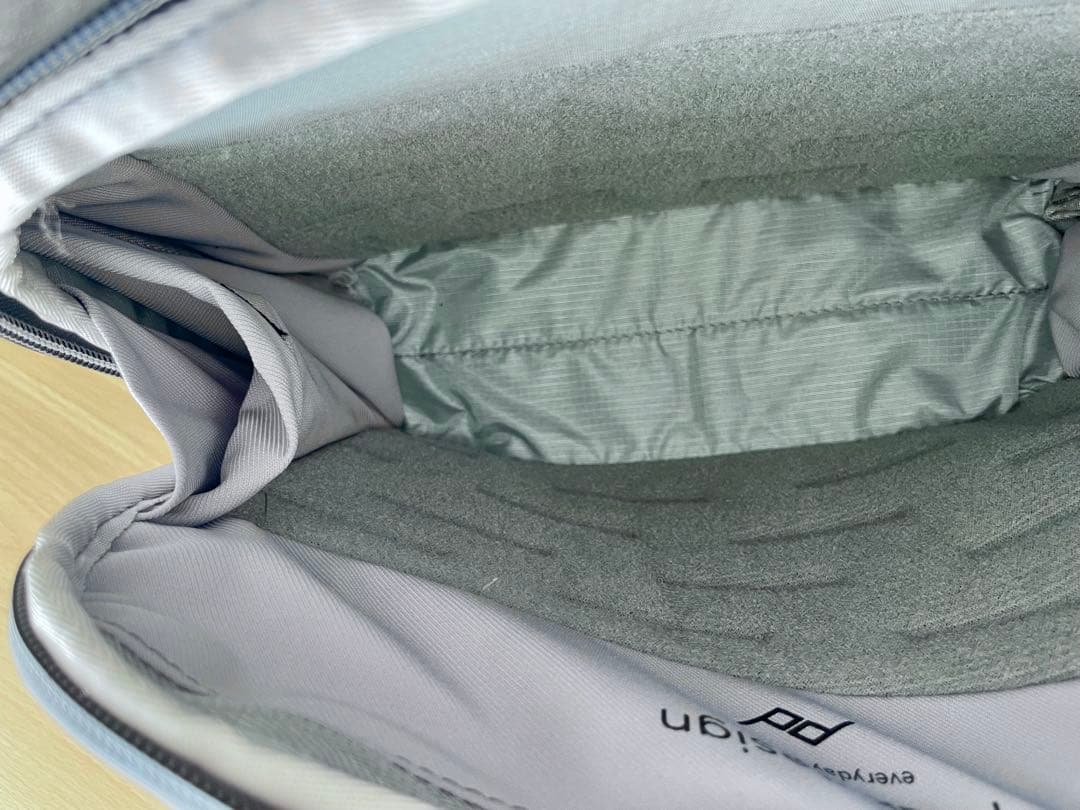 その他 Peak Design Everyday Sling 6L