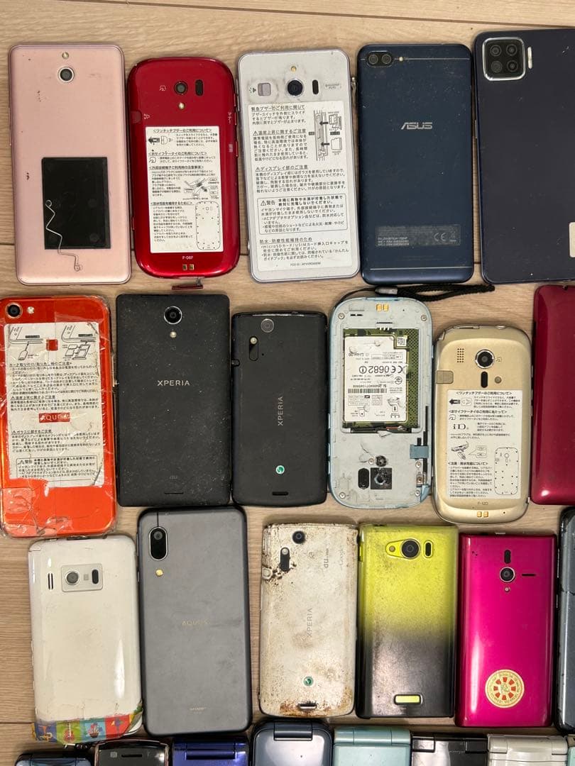 iPhone 28台、ガラ系151台、Android56台のセット　ジャンク