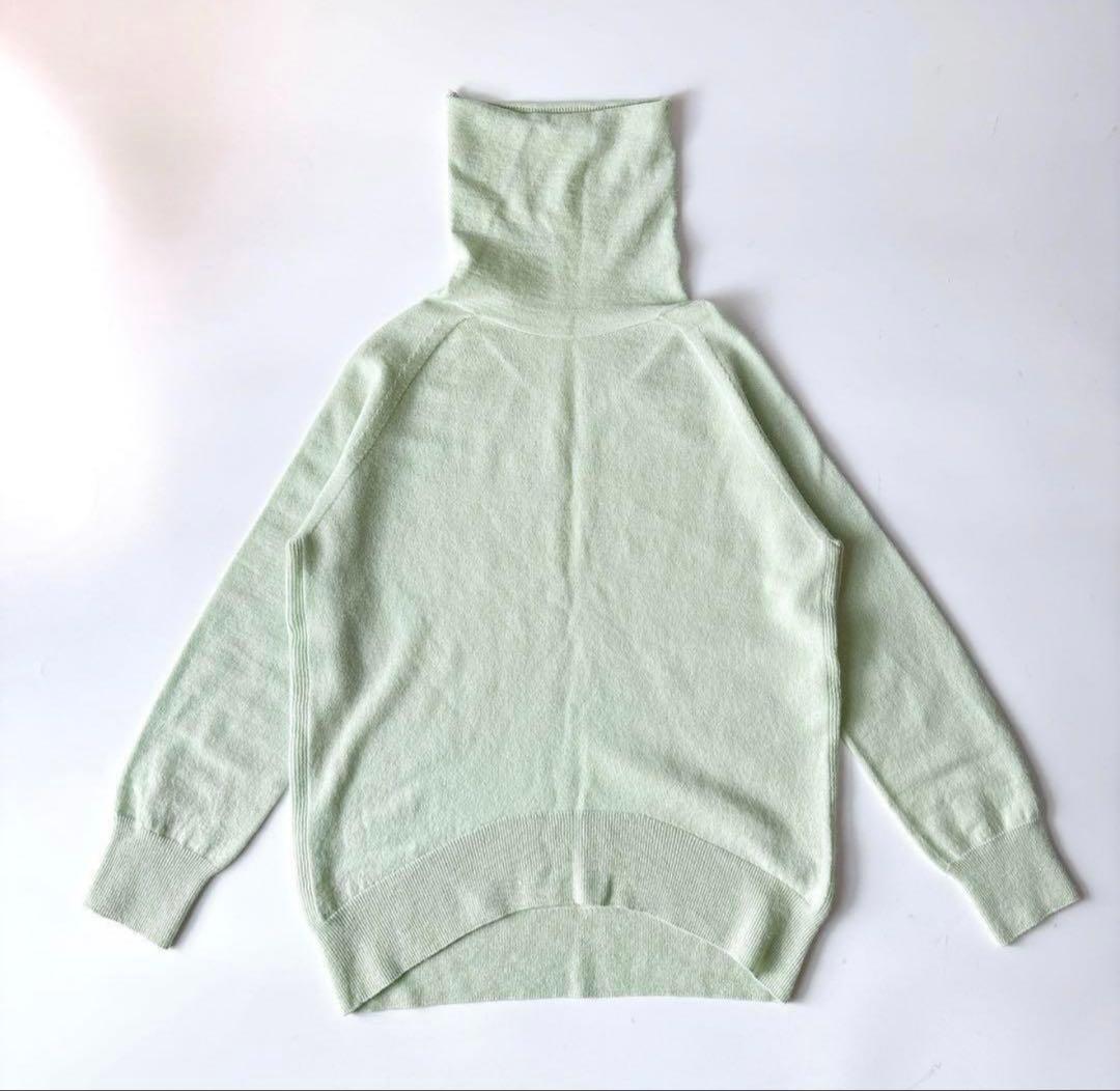 美品　ダーマコレクションカシミヤ100%タートルネックニット