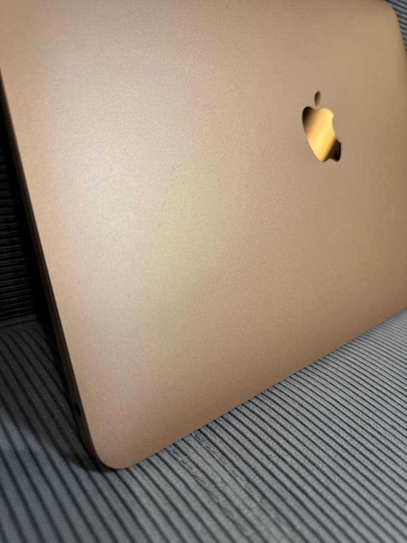 Apple MacBook Air 13ピンクゴールド