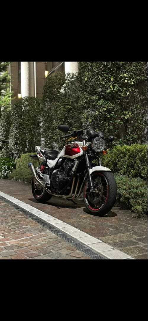 ＮＣ３９　ＮＣ４２黒皮　タックロールシート　/ CB400SF VTEC