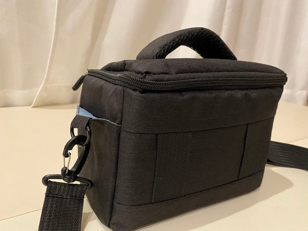 デジタルカメラ Canon EOS KISS M2