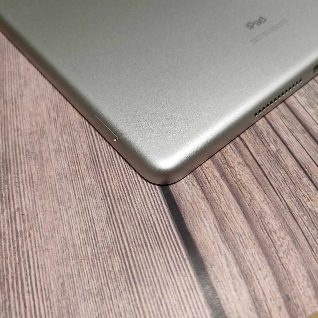 iPad 第7世代 128GB SIMフリー 超美品