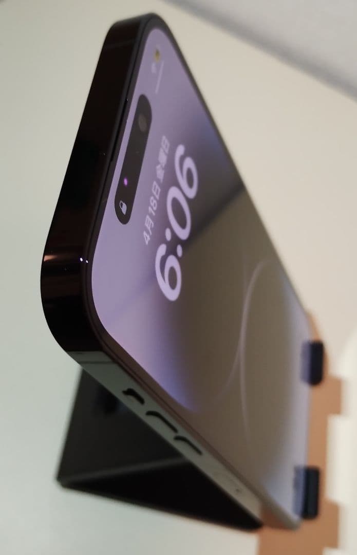 ★美品・電池100％★iPhone14 Pro 128GB SIMフリー 展示品