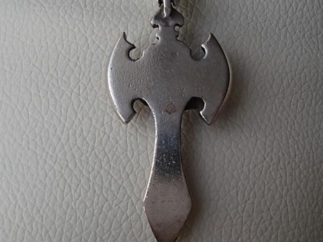 スターナイツ　クロスボール　シルバー　ネックレス