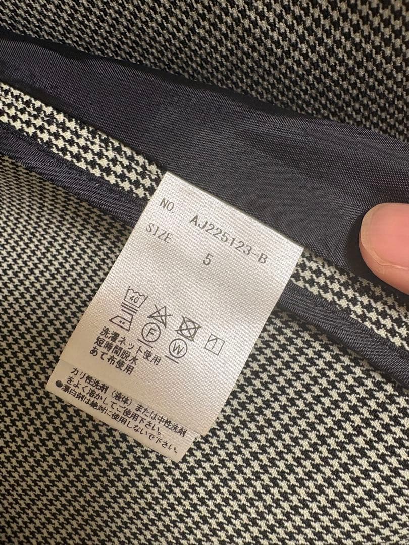 【新品】ANCHOR WOMAN ビジネススーツ　パンツスーツ上下　サイズ5