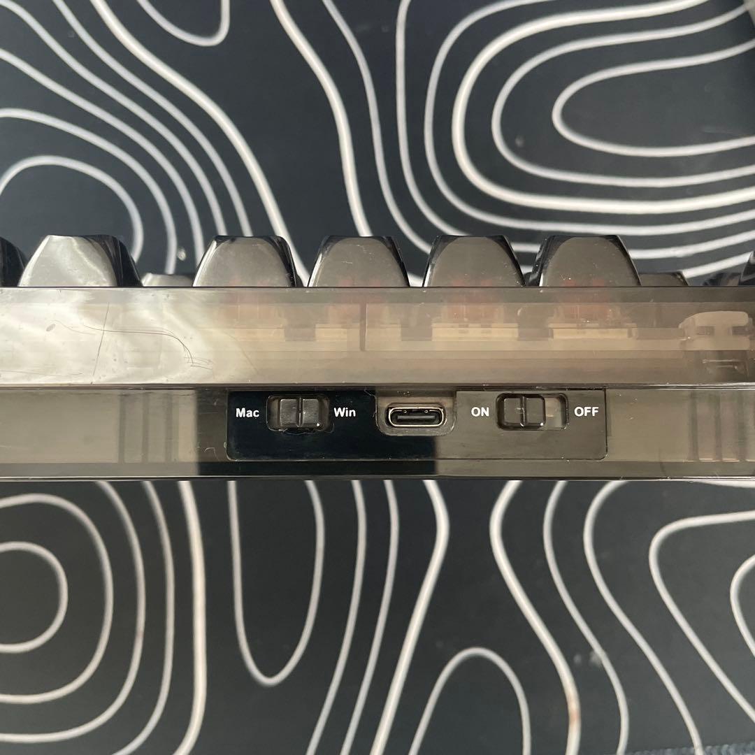 [即日発送]ホットスワップ対応キーボードキースイッチ付き