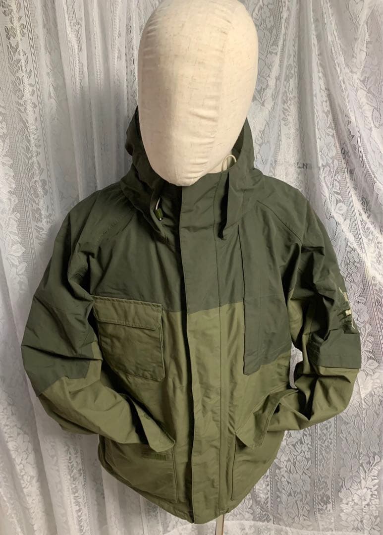 BURTON RONIN バートン　スキー　スノボウエア　GORE-TEX 　L