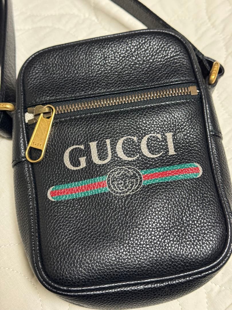 I*H様 GUCCI（グッチ）メッセンジャーバッグ 品番574803