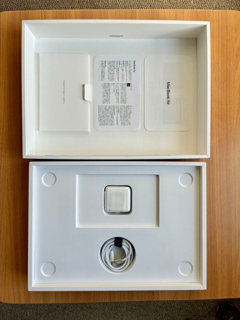 13インチMacBook Air シルバー M4 512GB 整備済製品 中古