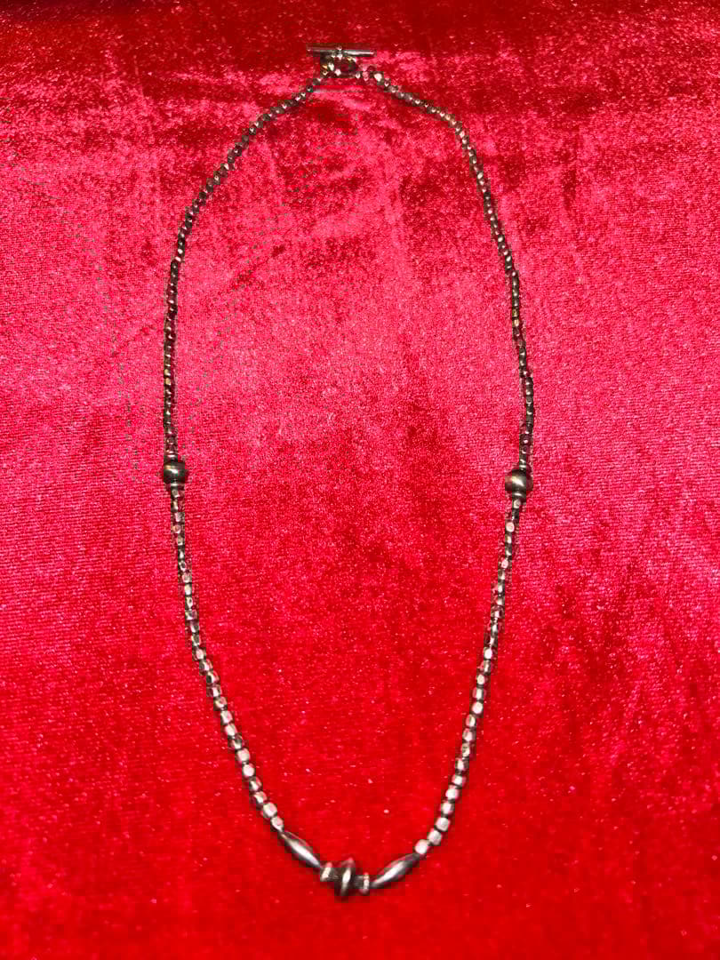 ネ*玉様 ナバホパール　インディアンジュエリー　シルバーネックレス