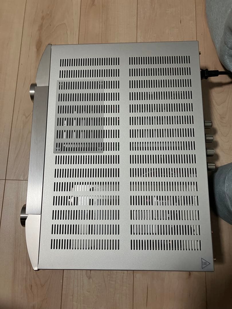 【美品】Marantz プリメインアンプ PM7000N