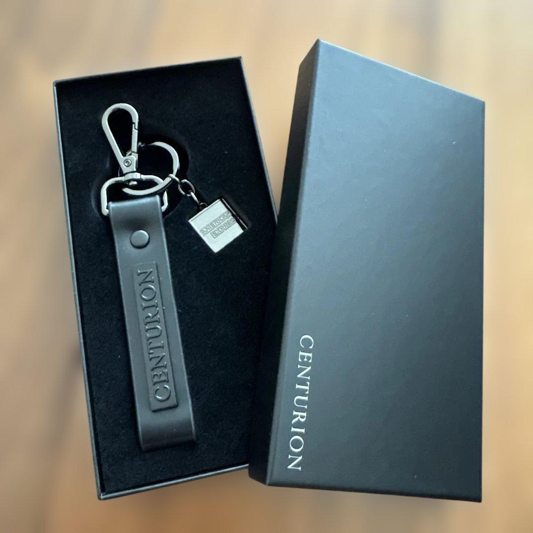 アメックスセンチュリオンキーホルダー