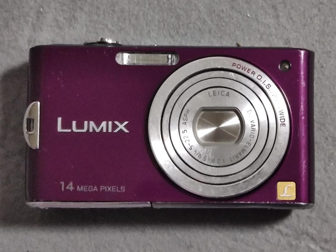Panasonic パナソニック　LUMIX DMC-FX66　デジタルカメラ