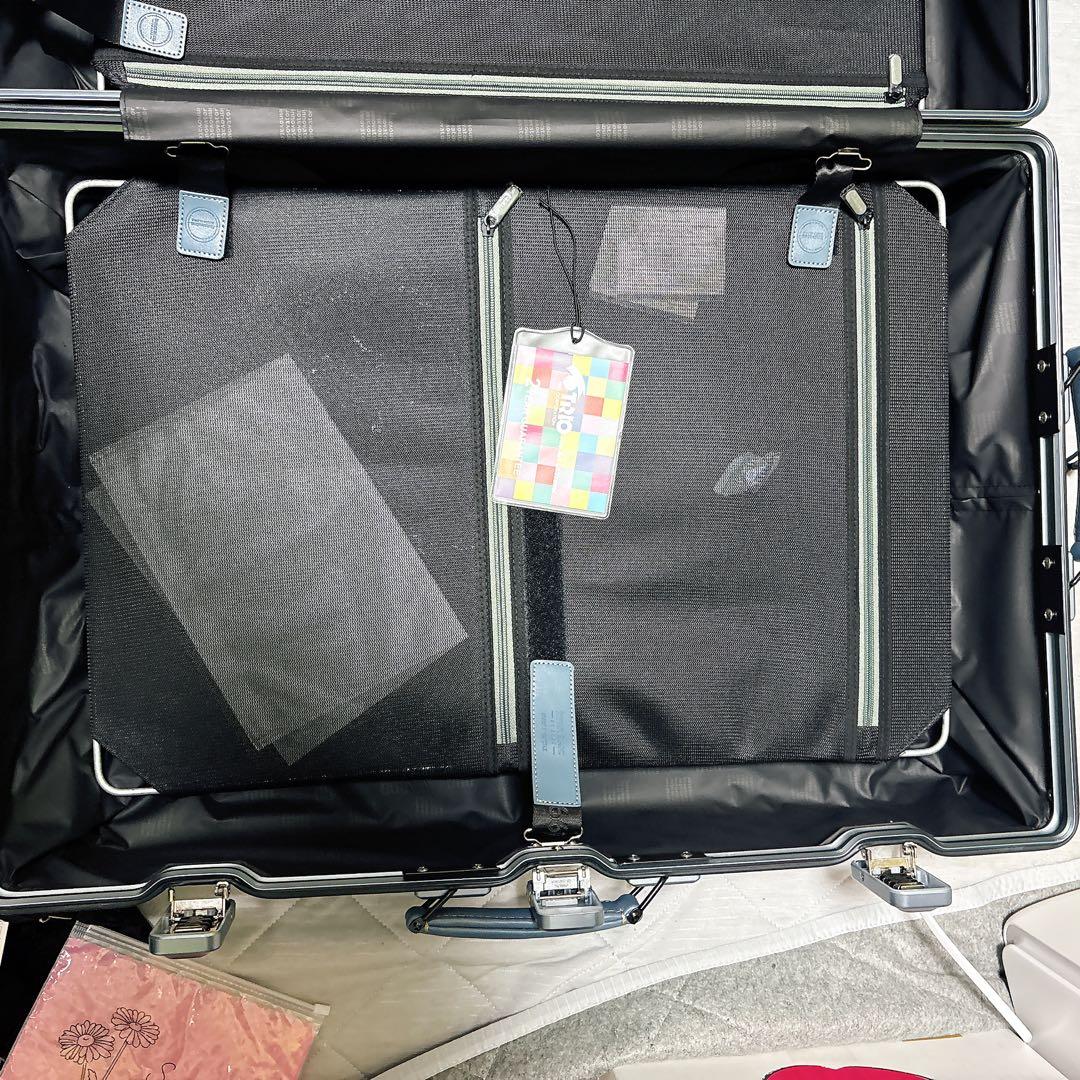 innovator イノベーター　96L アルミスーツケース