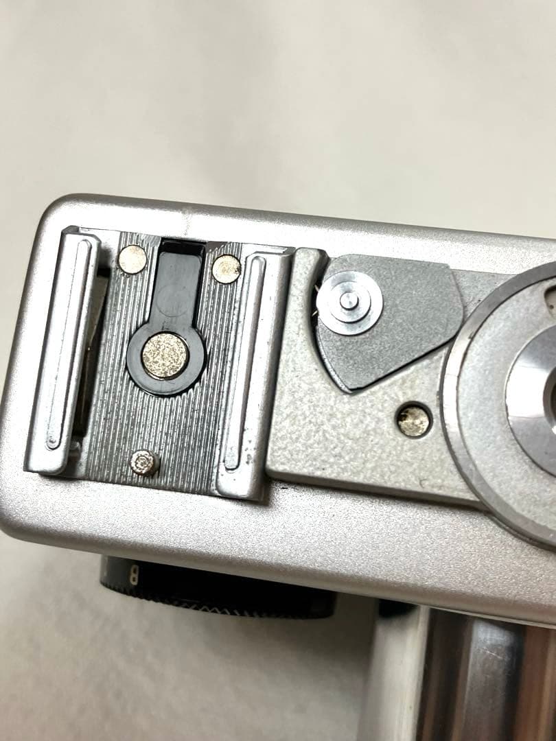 Rollei 35T シルバー｜ストラップ・レザーケース付き