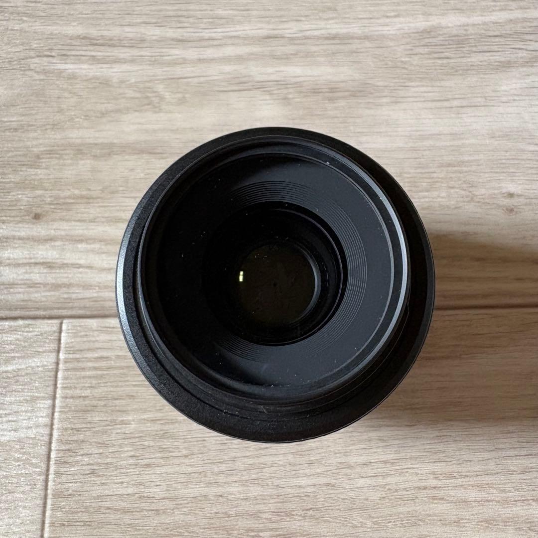 Nikon NIKKOR 35mm f/1.8G DX レンズ