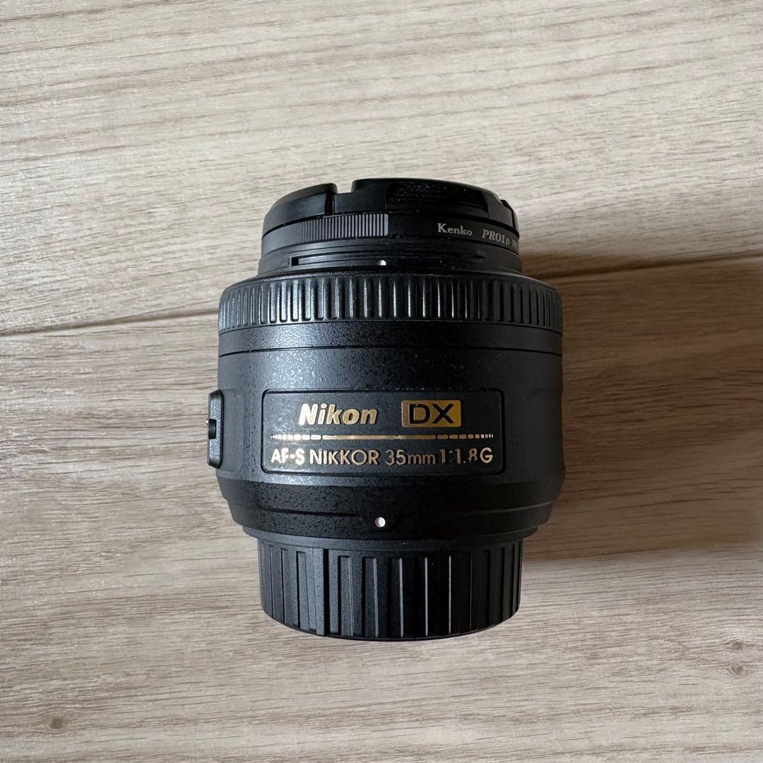 Nikon NIKKOR 35mm f/1.8G DX レンズ