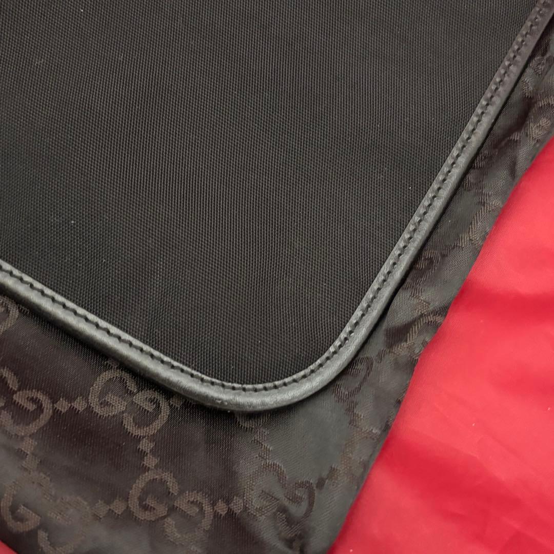 希少！GUCCI☆ネクタイケース！・カバー ！トラベル　未使用級❗️