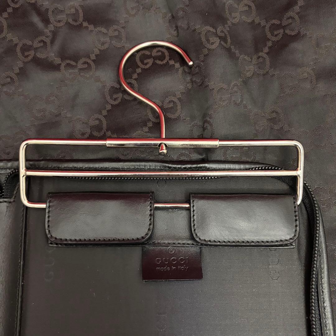 希少！GUCCI☆ネクタイケース！・カバー ！トラベル　未使用級❗️