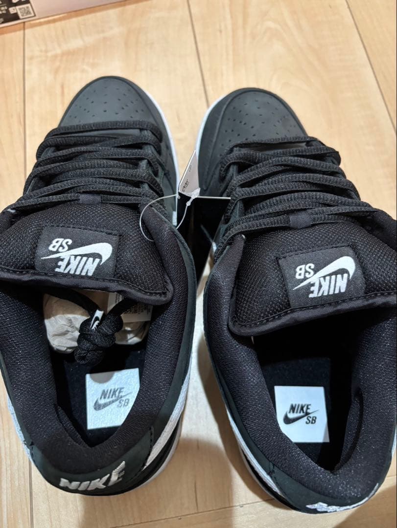 NIKE SBダンク　ブラックホワイト