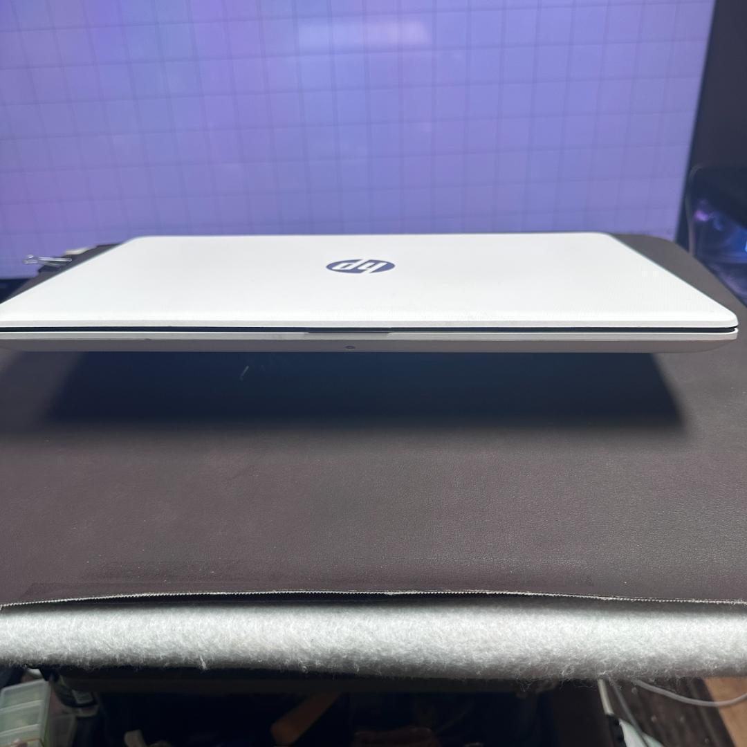 HP ノートPC 15.6インチ ホワイト ACアダプター付き