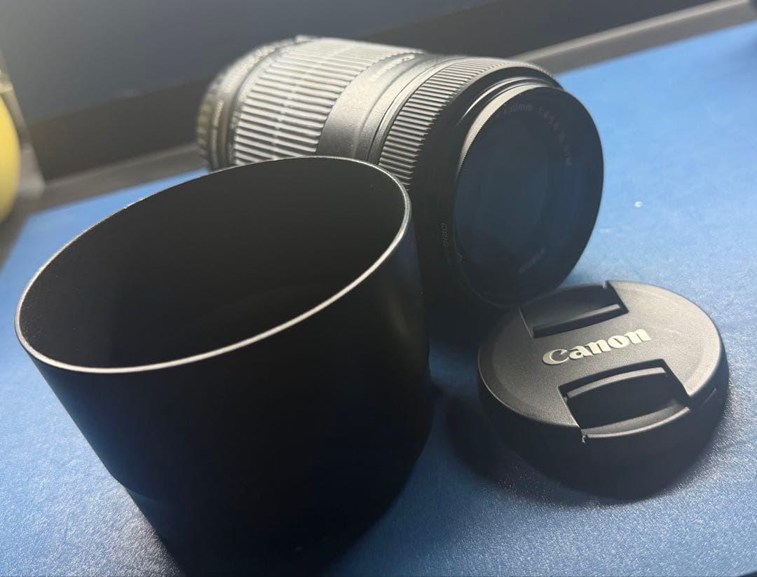 Canon EOS 9000D ダブルズームキット　一眼レフ