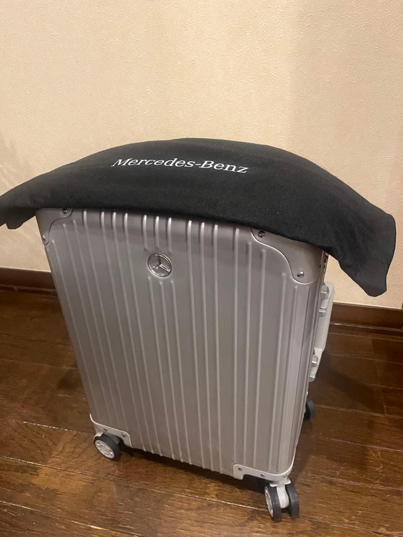 希少 非売品 メルセデスベンツオリジナルアルミスーツケース 32L