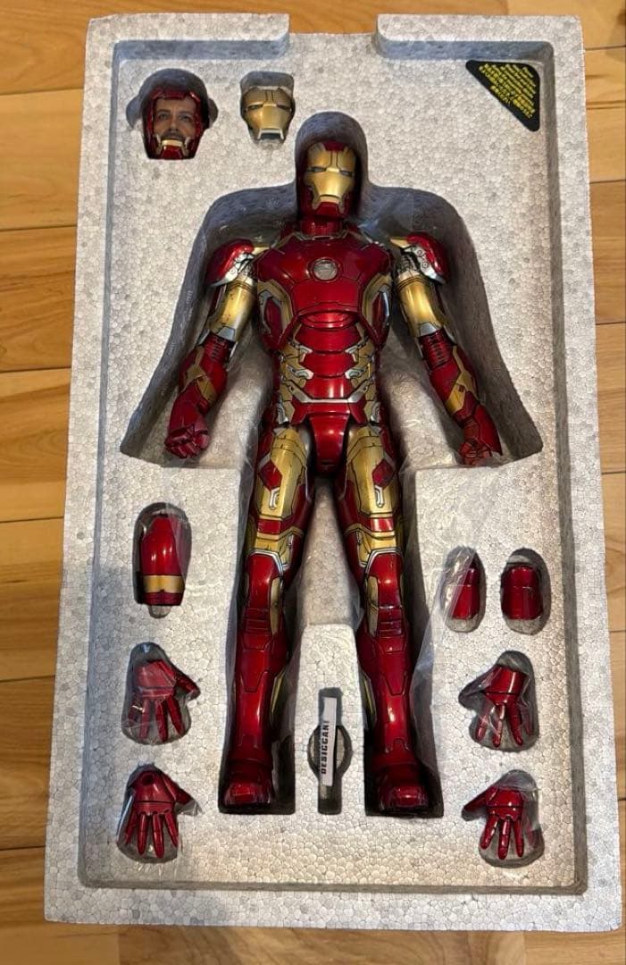 【美品】ホットトイズ アイアンマン マーク43（エイジ・オブ・ウルトロン）