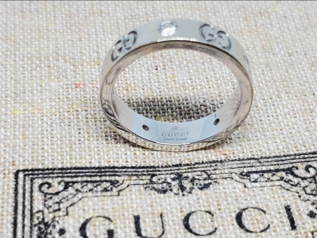 【超レア現行品】GUCCI ホワイトゴールドリング ダイヤモンド 5P約4.4ｇ