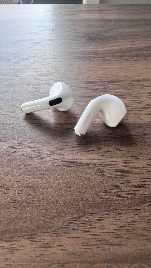 AirPods 4 ノイズキャンセリング　両耳