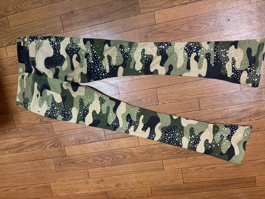 GUAPI 迷彩柄 フレアパンツ 28