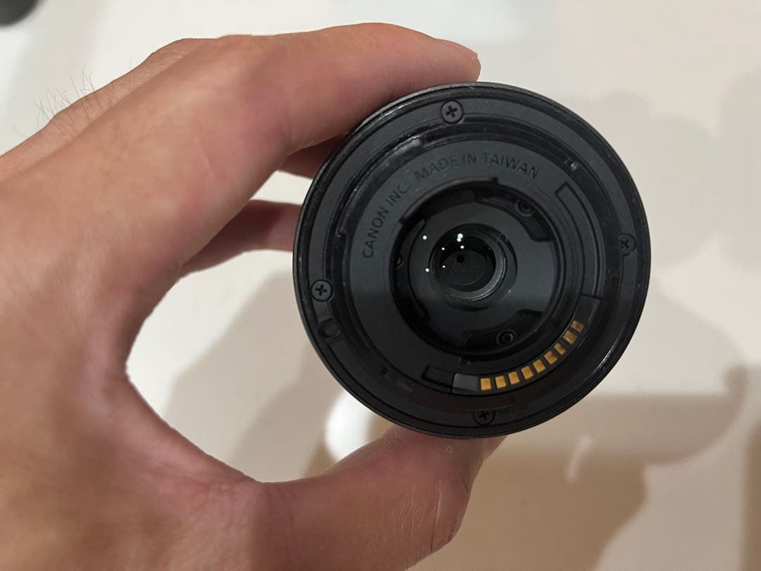 デジタルカメラ Canon EOSM100