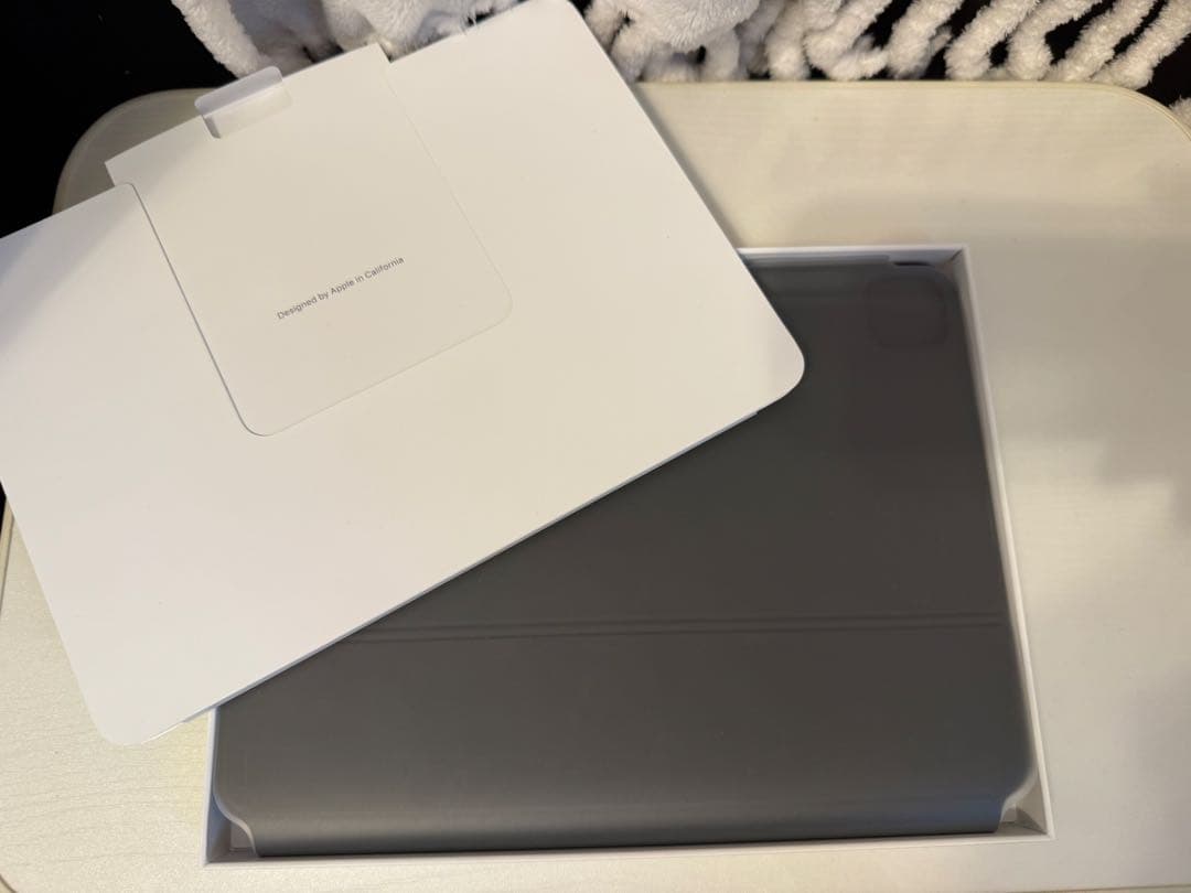 Magic Keyboard 11インチ　iPad Air(M2)用　ブラック